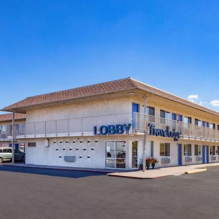 Travelodge By Wyndham Miles City Extérieur photo