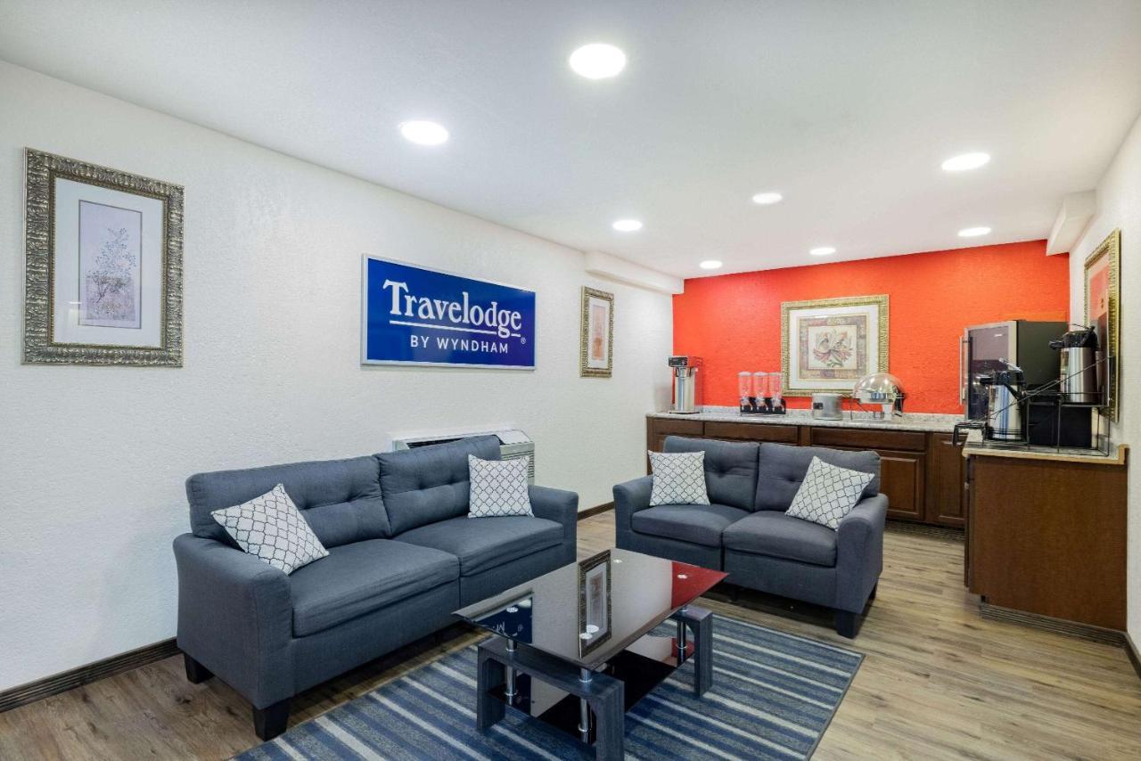 Travelodge By Wyndham Miles City Extérieur photo