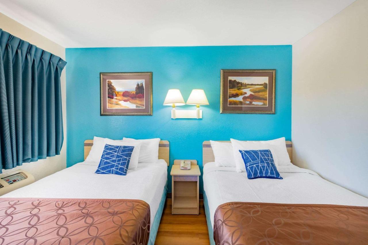 Travelodge By Wyndham Miles City Extérieur photo
